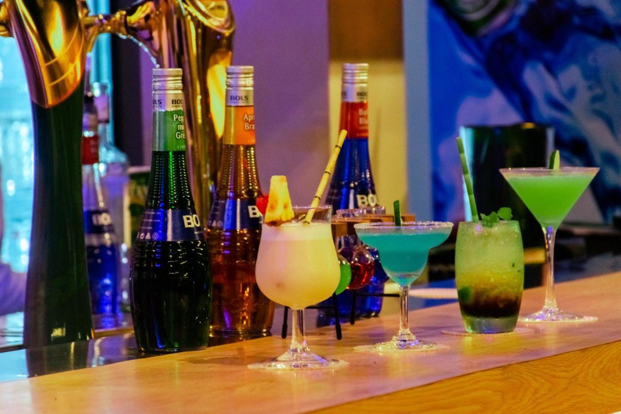 Hotel New Wave Mandalay Esterno foto