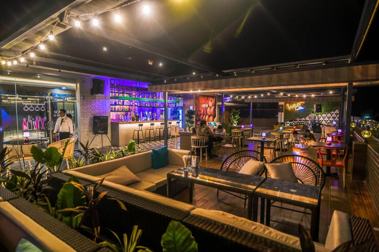 Hotel New Wave Mandalay Esterno foto