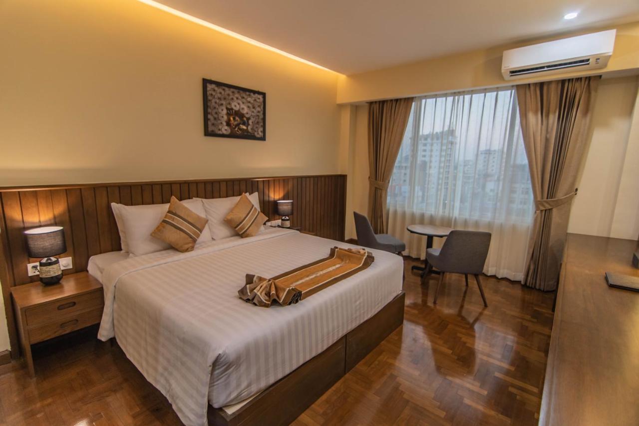 Hotel New Wave Mandalay Esterno foto