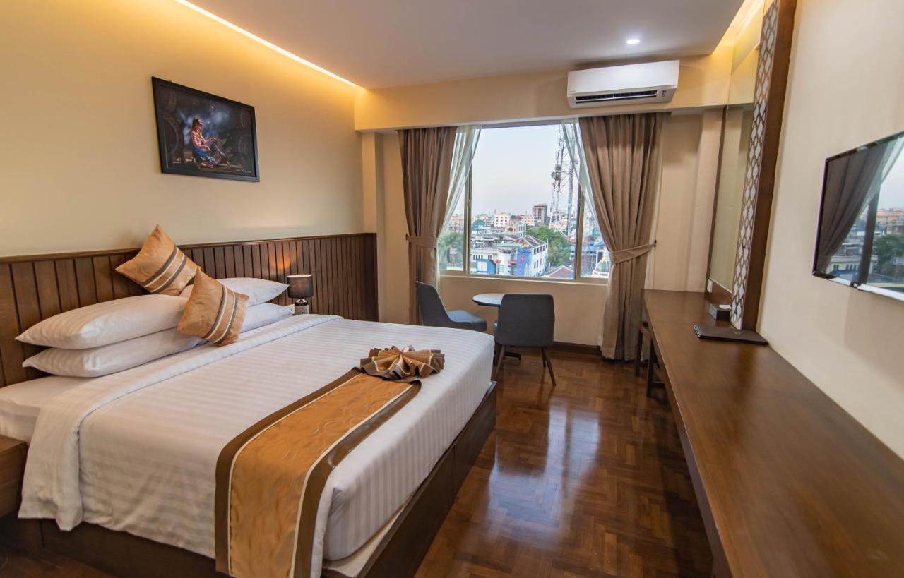 Hotel New Wave Mandalay Esterno foto