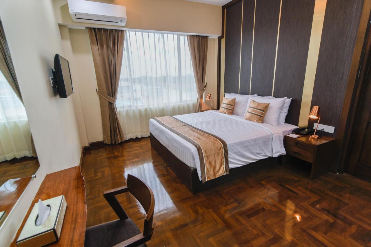 Hotel New Wave Mandalay Esterno foto